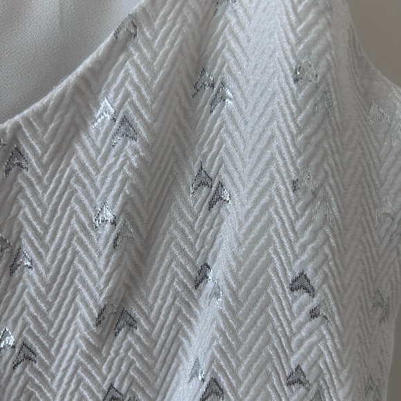 Club Monaco - Picture 3 of 4